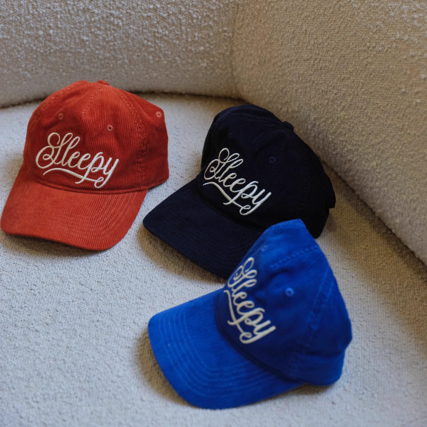 필기체 로고 6패널 볼캡